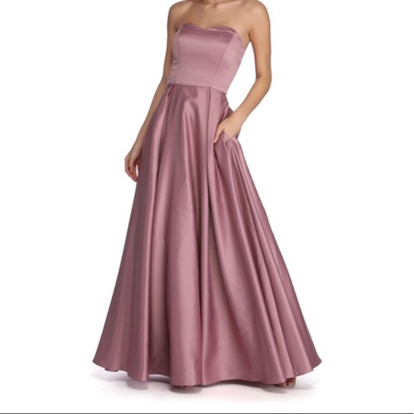 pink prom dress - Picture 3 of 3